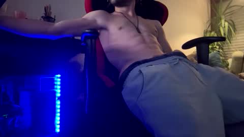 neneo21_ online show from April 5, 2026, 10:07 pm