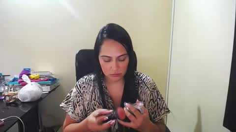 kelly lopez online show from December 26, 2024, 1:54 pm