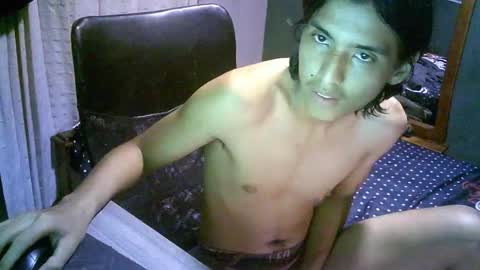 Snapshot of neo_luchotheboss chatting on November 4, 2025, 4:22 am neo_luchotheboss online show from November 4, 2025, 4:22 am