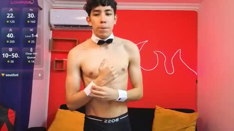 Snapshot of neo_twink chatting on February 4, 2026, 7:20 pm just Daniel online show from February 4, 2026, 7:20 pm