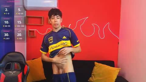 Snapshot of neo_twink chatting on February 6, 2026, 7:17 pm just Daniel online show from February 6, 2026, 7:17 pm