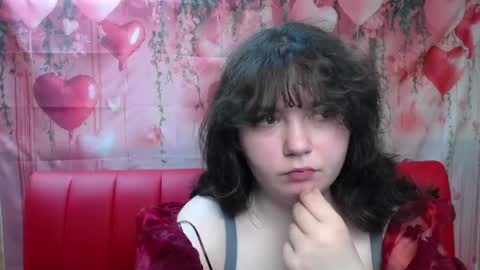 Snapshot of neonilalisova chatting on April 22, 2026, 11:56 am NeonilaLisova online show from April 22, 2026, 11:56 am