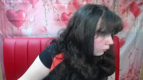 Snapshot of neonilalisova chatting on May 5, 2026, 11:07 am NeonilaLisova online show from May 5, 2026, 11:07 am