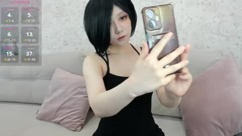 Snapshot of neonkoi chatting on May 24, 2026, 11:37 am Luna online show from May 24, 2026, 11:37 am