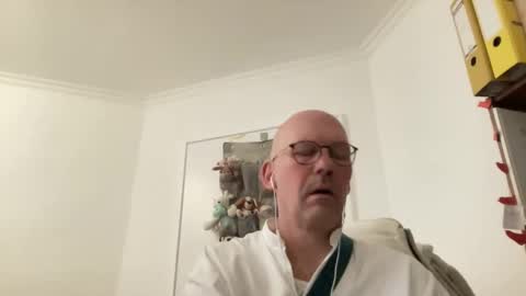 neptunofatlantis online show from April 11, 2026, 9:46 am