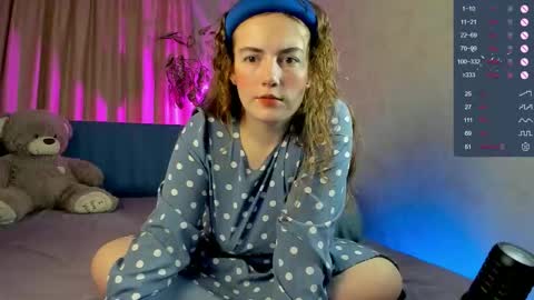 Snapshot of nerdy_goddess chatting on November 24, 2025, 8:08 pm Aida online show from November 24, 2025, 8:08 pm