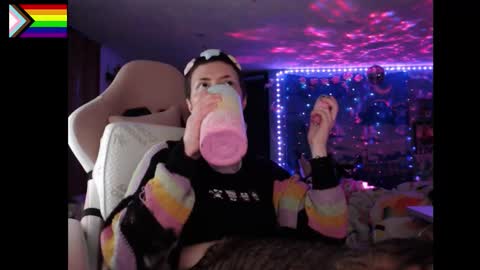 NerdySquirty online show from December 21, 2025, 6:31 am