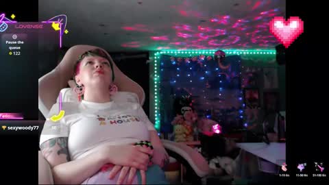 Snapshot of nerdy_squirty chatting on May 28, 2026, 3:48 am NerdySquirty online show from May 28, 2026, 3:48 am