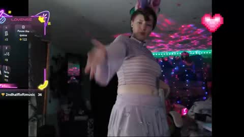 Snapshot of nerdy_squirty chatting on June 10, 2026, 8:35 am NerdySquirty online show from June 10, 2026, 8:35 am