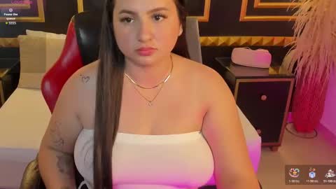 Snapshot of nerea_swan chatting on December 14, 2025, 3:56 am N E R E A online show from December 14, 2025, 3:56 am