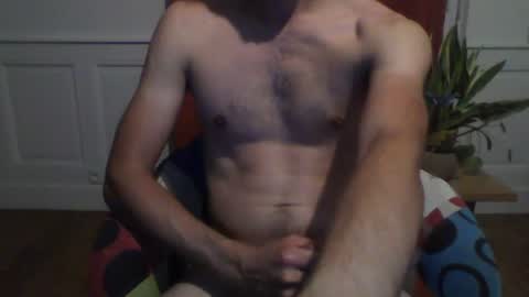 Snapshot of nesquix22 chatting on July 15, 2026, 12:32 pm nesquix22 online show from July 15, 2026, 12:32 pm