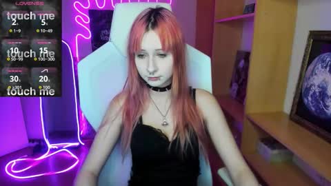 Snapshot of nessadarkk chatting on October 9, 2025, 1:58 am Amami online show from October 9, 2025, 1:58 am
