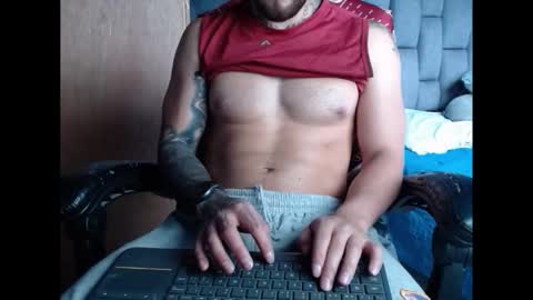 Snapshot of neuttron chatting on October 22, 2025, 7:02 pm neuttron online show from October 22, 2025, 7:02 pm