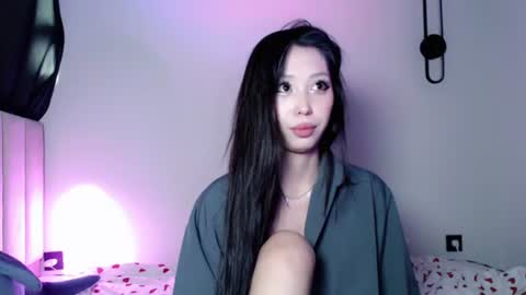 Snapshot of neverstopkissing chatting on June 29, 2026, 1:23 am Rin online show from June 29, 2026, 1:23 am