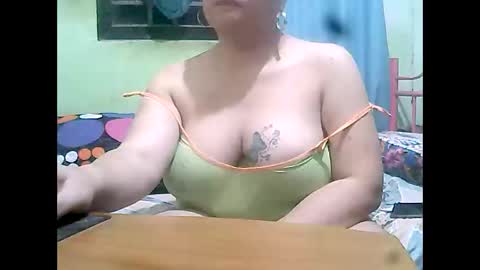 Snapshot of new_taboo_fetishqueen chatting on March 16, 2026, 2:21 pm mariapaula online show from March 16, 2026, 2:21 pm