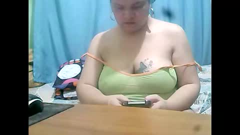 Snapshot of new_taboo_fetishqueen chatting on March 17, 2026, 2:27 am mariapaula online show from March 17, 2026, 2:27 am