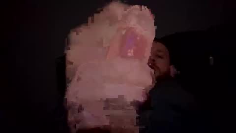 Snapshot of newboi92 chatting on December 17, 2025, 9:10 pm newboi92 online show from December 17, 2025, 9:10 pm