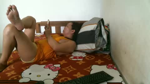 Snapshot of newest_star69 chatting on January 17, 2025, 5:42 am Lucy Pearl online show from January 17, 2025, 5:42 am