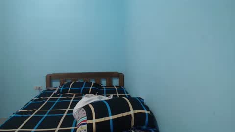 Snapshot of newest_star69 chatting on September 15, 2025, 2:00 am Lucy Pearl online show from September 15, 2025, 2:00 am