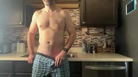 Snapshot of newguy_097 chatting on October 23, 2025, 3:33 pm newguy_097 online show from October 23, 2025, 3:33 pm