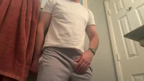 Snapshot of newguy_097 chatting on November 11, 2025, 11:05 pm newguy_097 online show from November 11, 2025, 11:05 pm