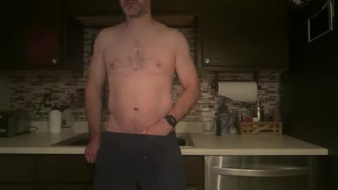 Snapshot of newguy_097 chatting on November 14, 2025, 4:00 am newguy_097 online show from November 14, 2025, 4:00 am