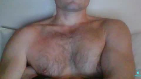 newtyguy90 online show from January 4, 2025, 6:52 am