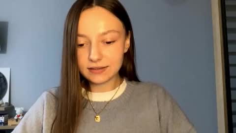 Agne online show from November 2, 2025, 2:19 pm