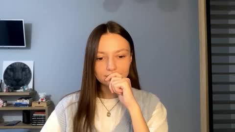 Agne online show from November 14, 2025, 1:10 pm