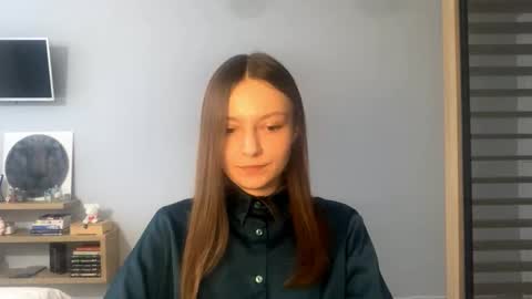 Agne online show from November 22, 2025, 1:10 pm