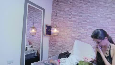 nextdoor_fantasy online show from March 31, 2026, 3:08 am