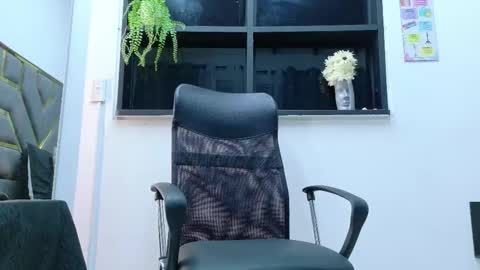 Snapshot of neytanmalcon chatting on January 10, 2026, 7:37 pm neytanmalcon online show from January 10, 2026, 7:37 pm