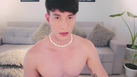 Snapshot of neythan__blaze chatting on September 15, 2025, 7:25 pm online show from September 15, 2025, 7:25 pm