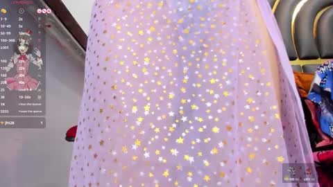 Snapshot of nezuko_mitsuri chatting on February 1, 2025, 1:41 pm NEZUKO MITSURI online show from February 1, 2025, 1:41 pm