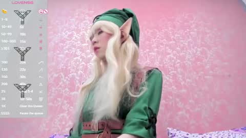 Snapshot of nezuko_mitsuri chatting on April 25, 2026, 12:08 pm NEZUKO MITSURI online show from April 25, 2026, 12:08 pm