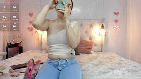 Milena online show from April 4, 2026, 1:41 pm