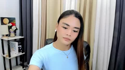 Snapshot of nhicolehollywood chatting on February 8, 2026, 1:09 am hottie nicole online show from February 8, 2026, 1:09 am