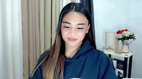 Snapshot of nhicolehollywood chatting on February 22, 2026, 12:45 am hottie nicole online show from February 22, 2026, 12:45 am