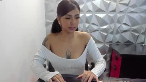 Snapshot of nia_malkova chatting on June 10, 2026, 9:08 am Nia Malkova online show from June 10, 2026, 9:08 am