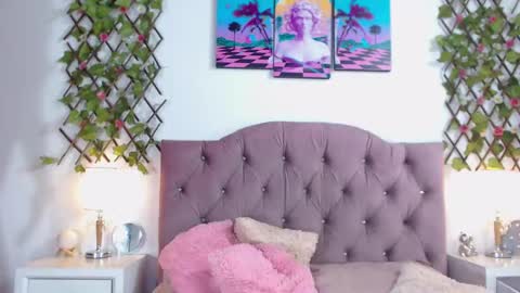 niabussethxxx online show from February 22, 2025, 4:09 pm