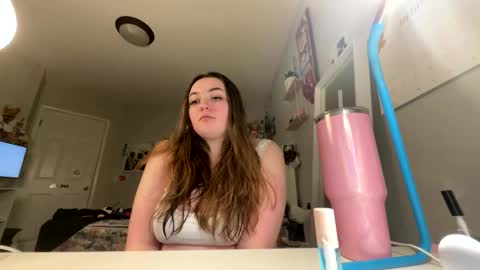 Nia online show from December 1, 2025, 6:40 am