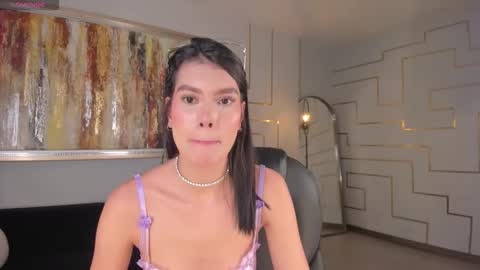 Call me Nia  online show from March 11, 2026, 10:38 pm