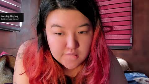 Kim online show from December 22, 2024, 2:06 am