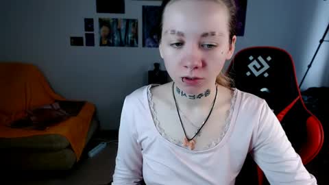 nica_kawaii online show from March 24, 2026, 6:18 am