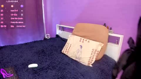 Nica online show from November 16, 2025, 10:10 am