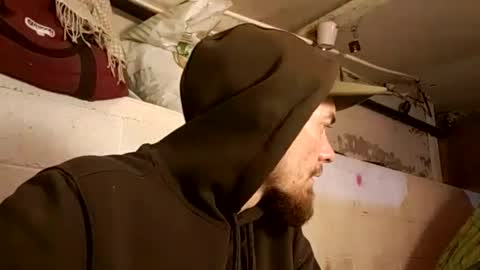 Nick  online show from February 4, 2025, 9:38 am