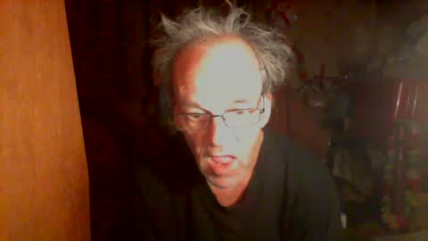 Snapshot of nice6body chatting on June 22, 2026, 11:35 pm nice6body online show from June 22, 2026, 11:35 pm