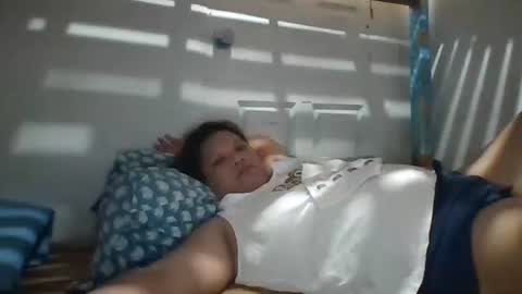 Snapshot of niceasianpussy chatting on February 17, 2025, 2:59 pm niceasianpussy online show from February 17, 2025, 2:59 pm