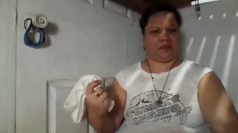 Snapshot of niceasianpussy chatting on September 10, 2025, 12:16 pm niceasianpussy online show from September 10, 2025, 12:16 pm