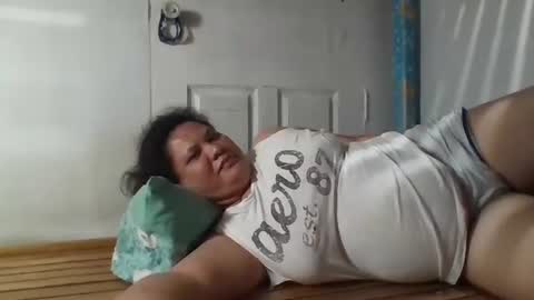 Snapshot of niceasianpussy chatting on September 12, 2025, 1:00 pm niceasianpussy online show from September 12, 2025, 1:00 pm